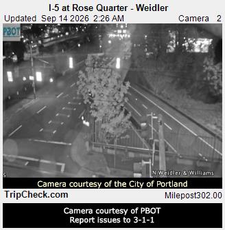 Public traffic camera image: I-5 at Rose Quarter - Weidler