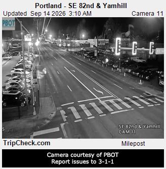 Portland - SE 82nd & Yamhill