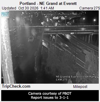 Portland - NE Grand at Everett