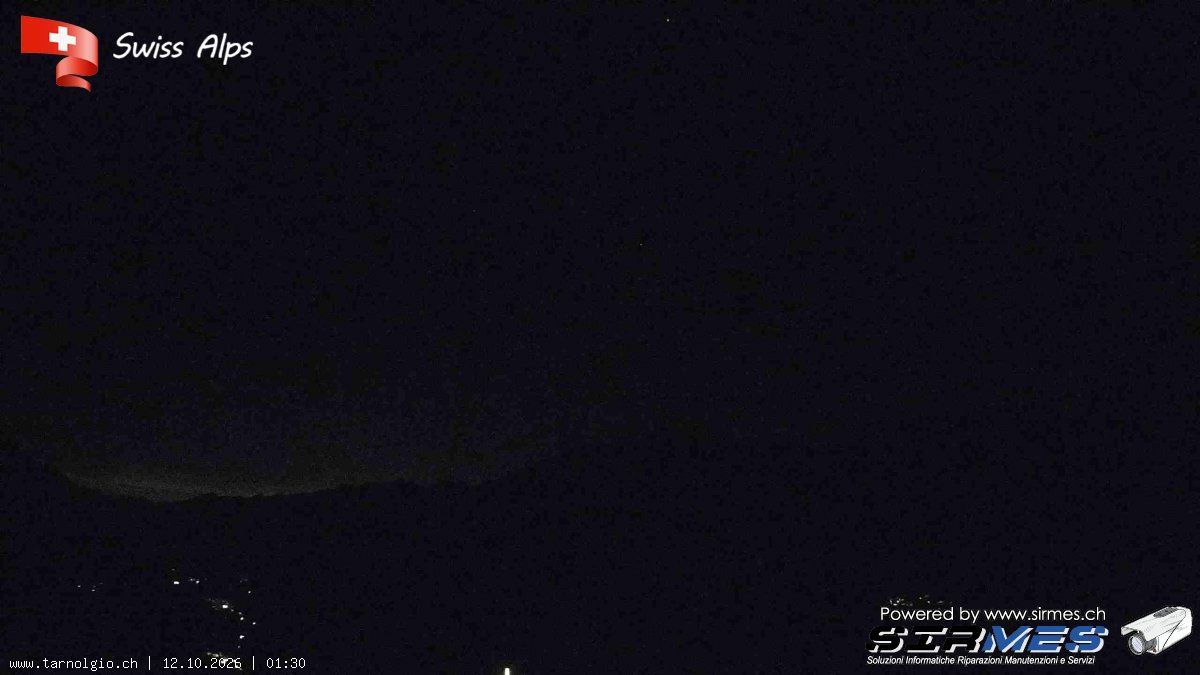 Faido › South: Tarnolgio - Vista sul versante ovest della Leventina