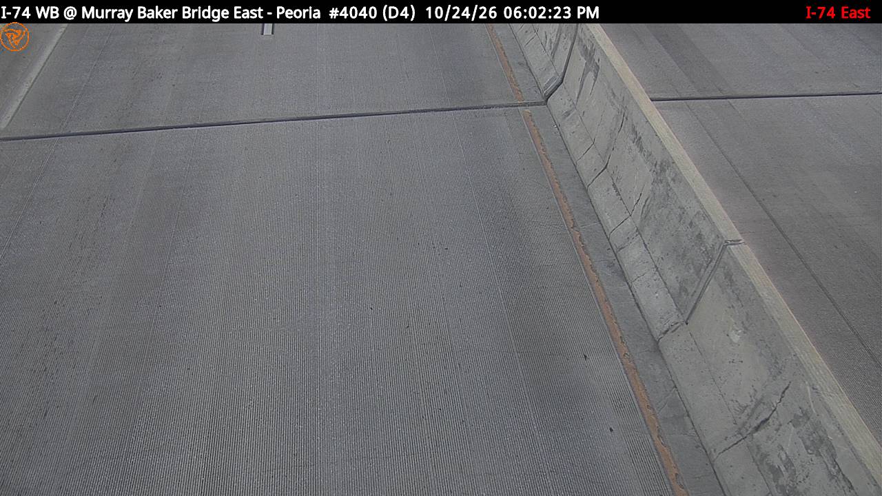 I-74 WB at Murray Baker Bridge East End (#4040)