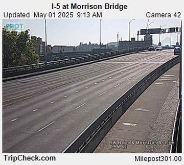 Public traffic camera image: Portland: I-5 at Morrison Bridge